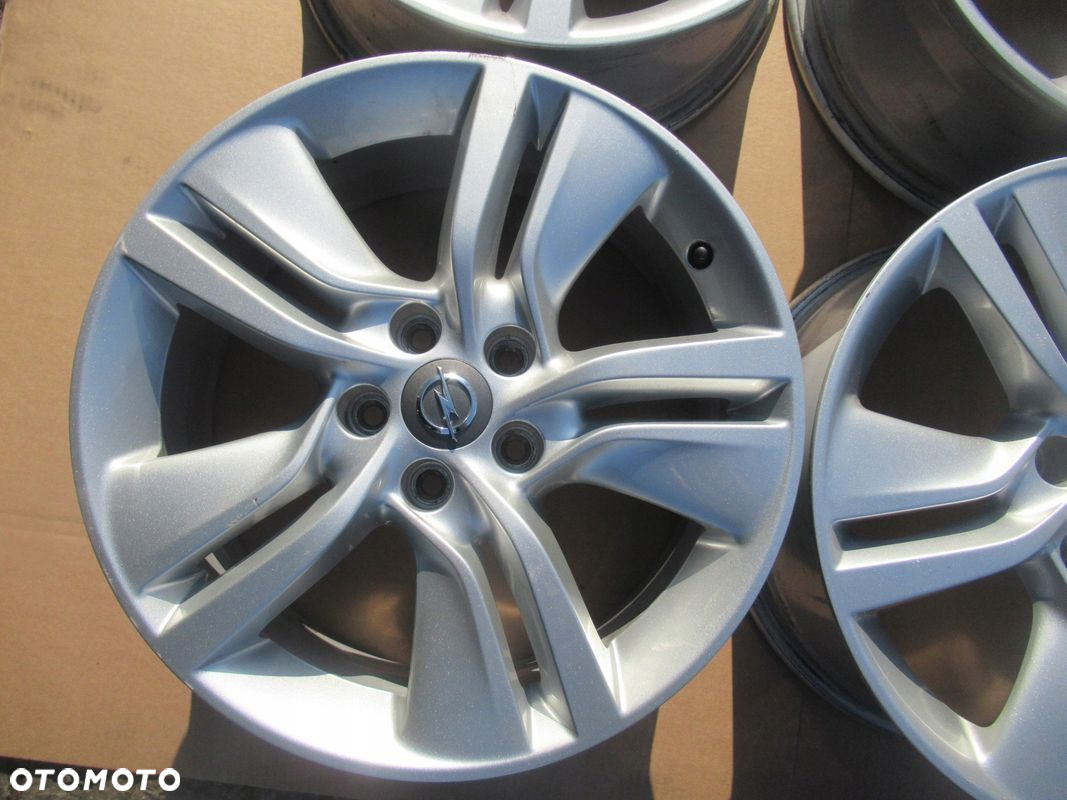 ALUFELGI 17' 4szt OPEL MERIVA B,VECTRA ,ASTRA H,ZAFIRA A,B,,SIGNUM,SAAB - 7