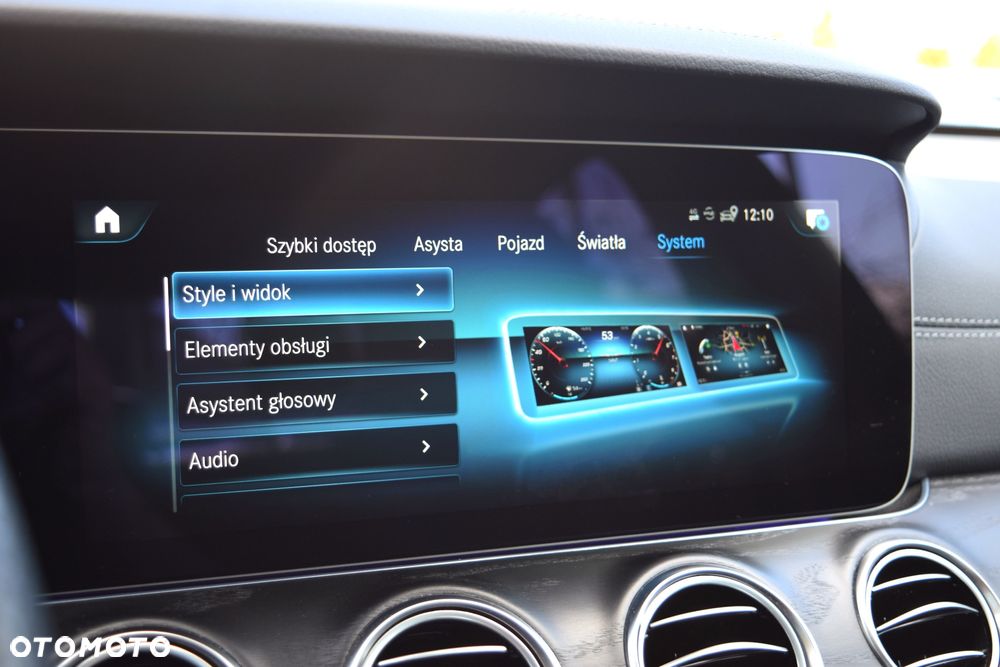 Mercedes-Benz Klasa E 220 d 4-Matic AMG - 32