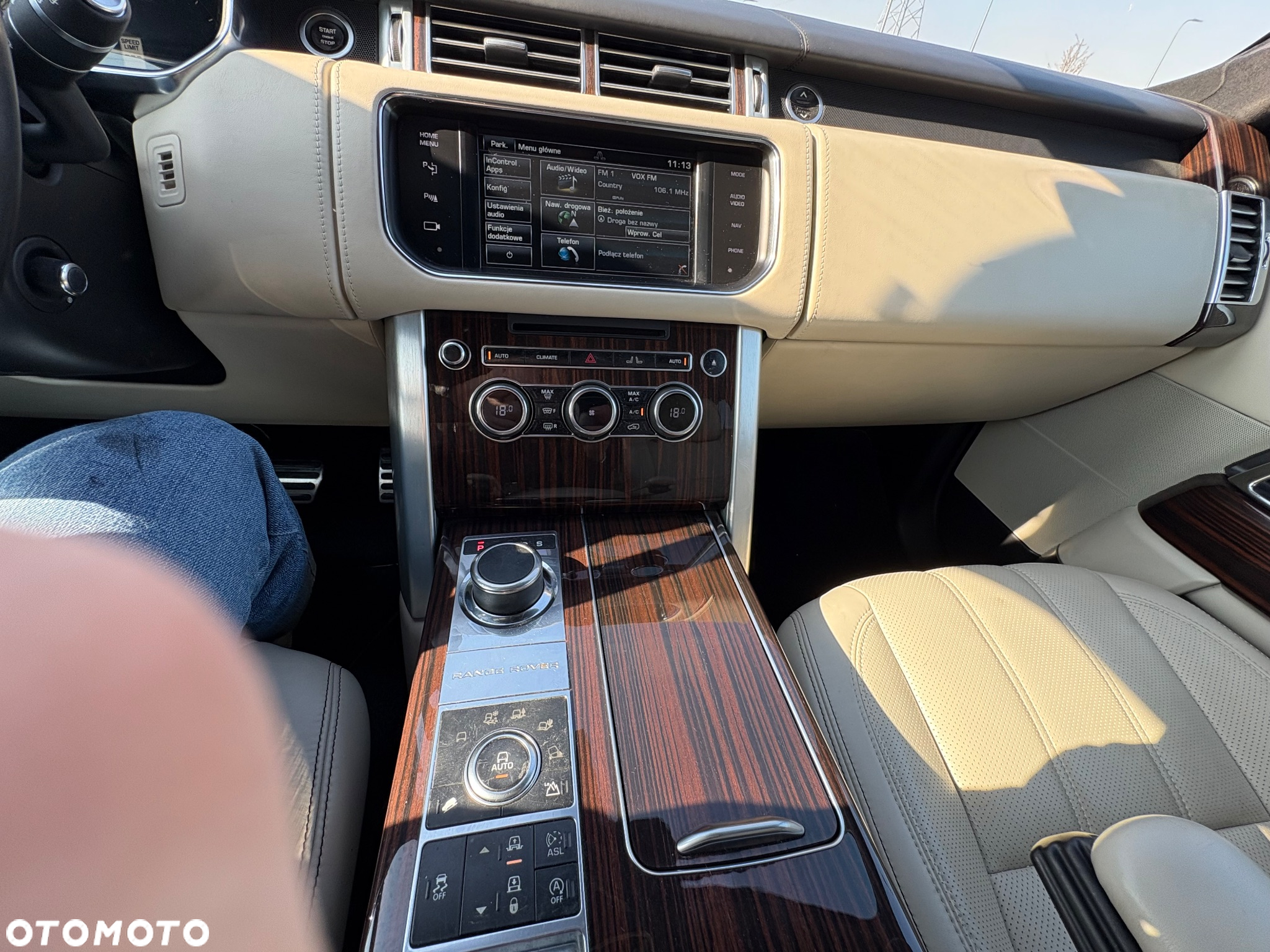 Land Rover Range Rover V8 Supercharged SVAutobiography - 14