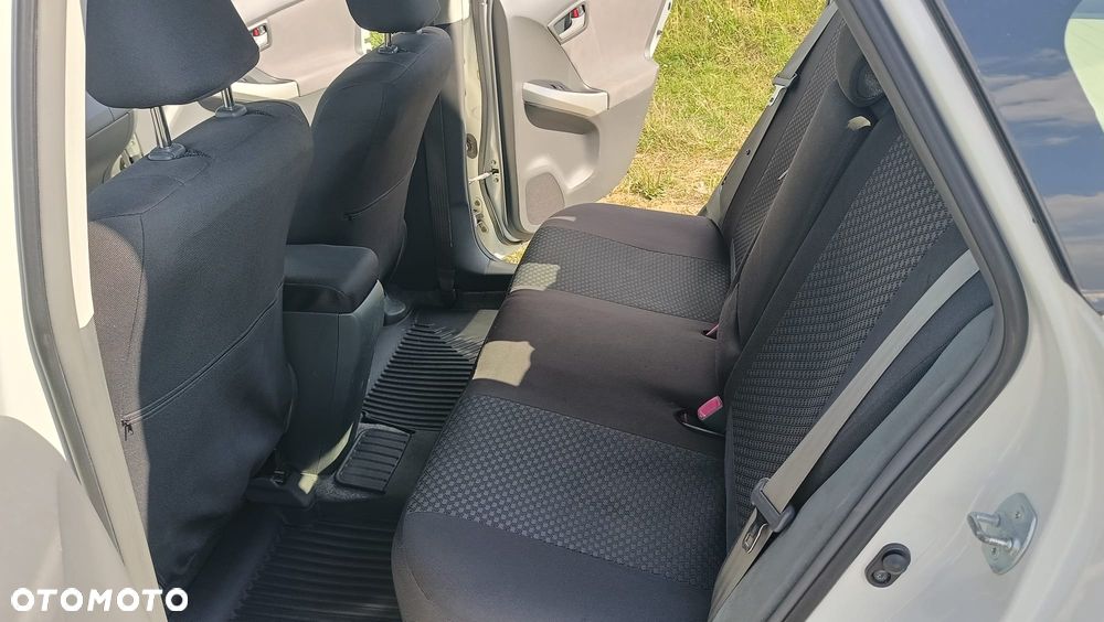Toyota Prius - 11