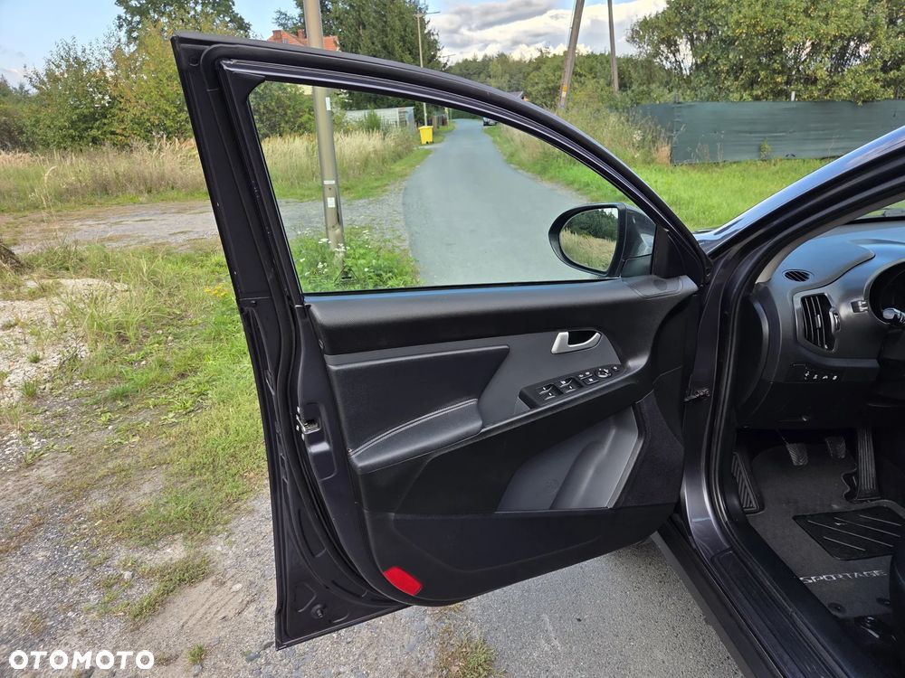 Kia Sportage 2.0 CRDI XL AWD - 10