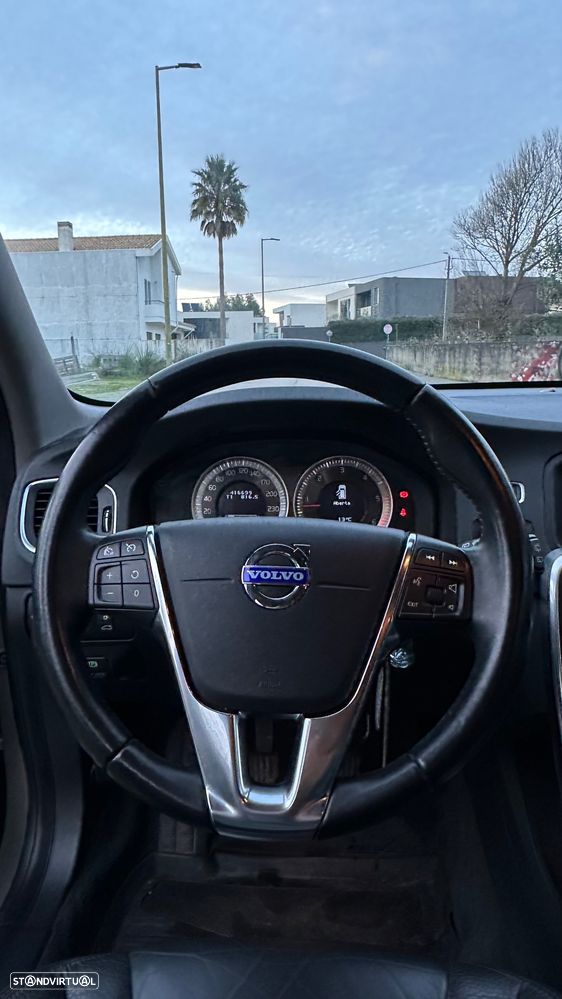 Volvo V60 2.0 D4 Summum Start/Stop - 14