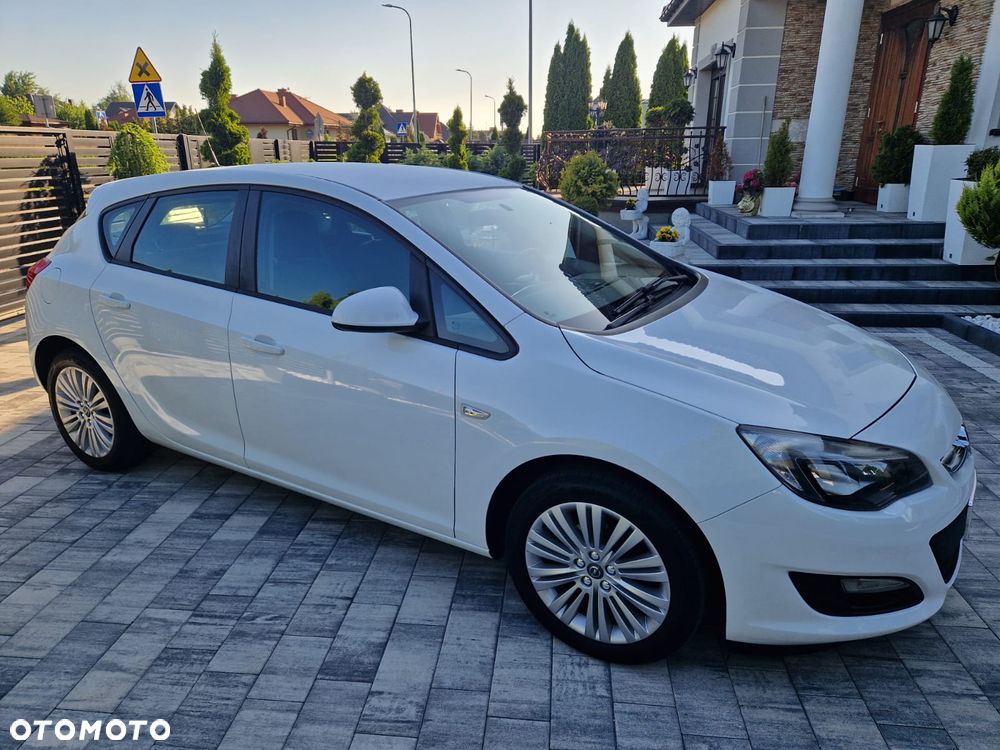 Opel Astra 1.6 Enjoy EU6 - 8