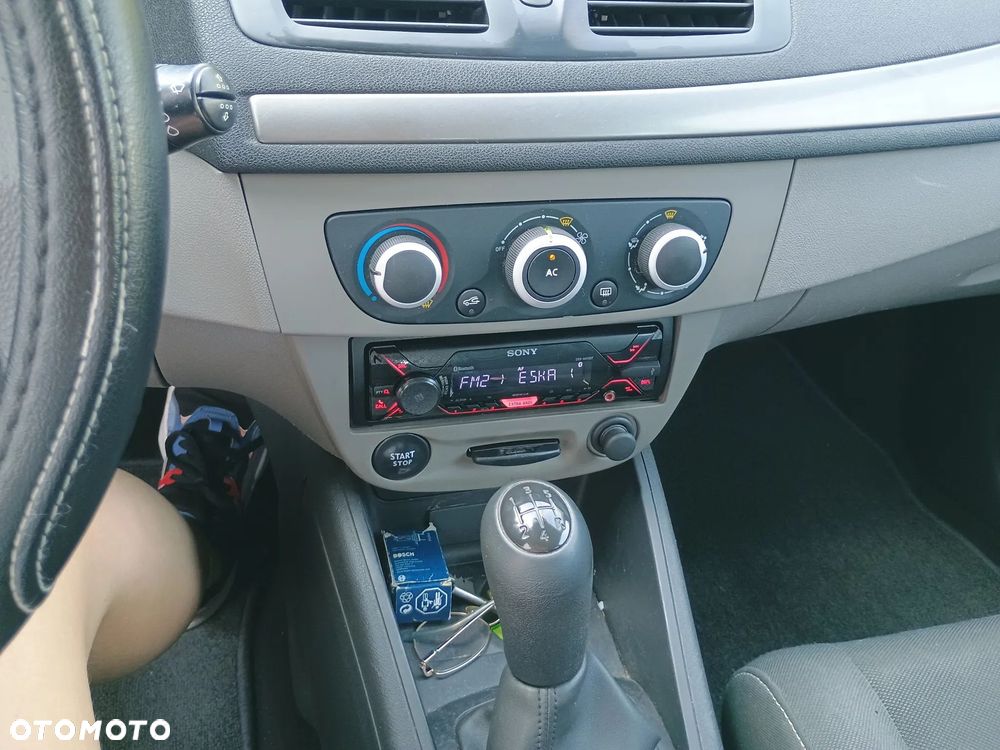 Renault Megane - 2