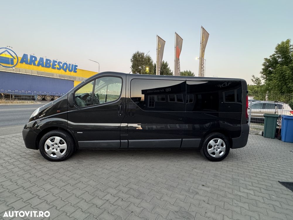 Opel Vivaro - 32