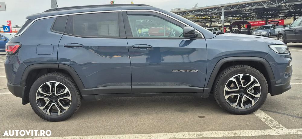 Jeep Compass - 14