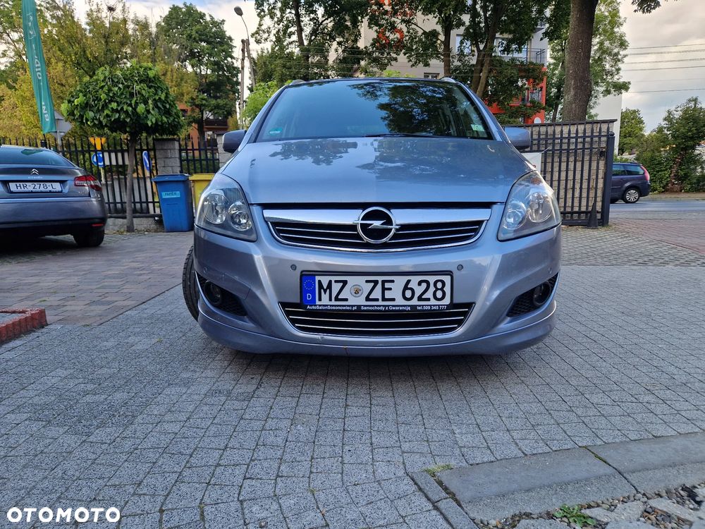 Opel Zafira 1.8 Cosmo - 10