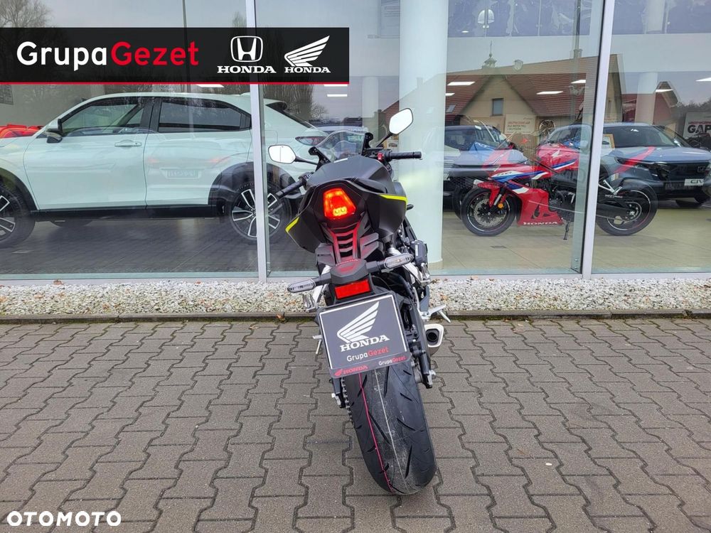 Honda CBR - 6