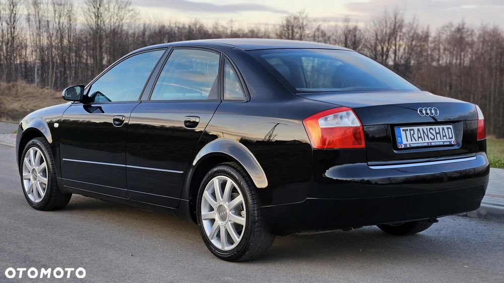 Audi A4 Limousine - 17