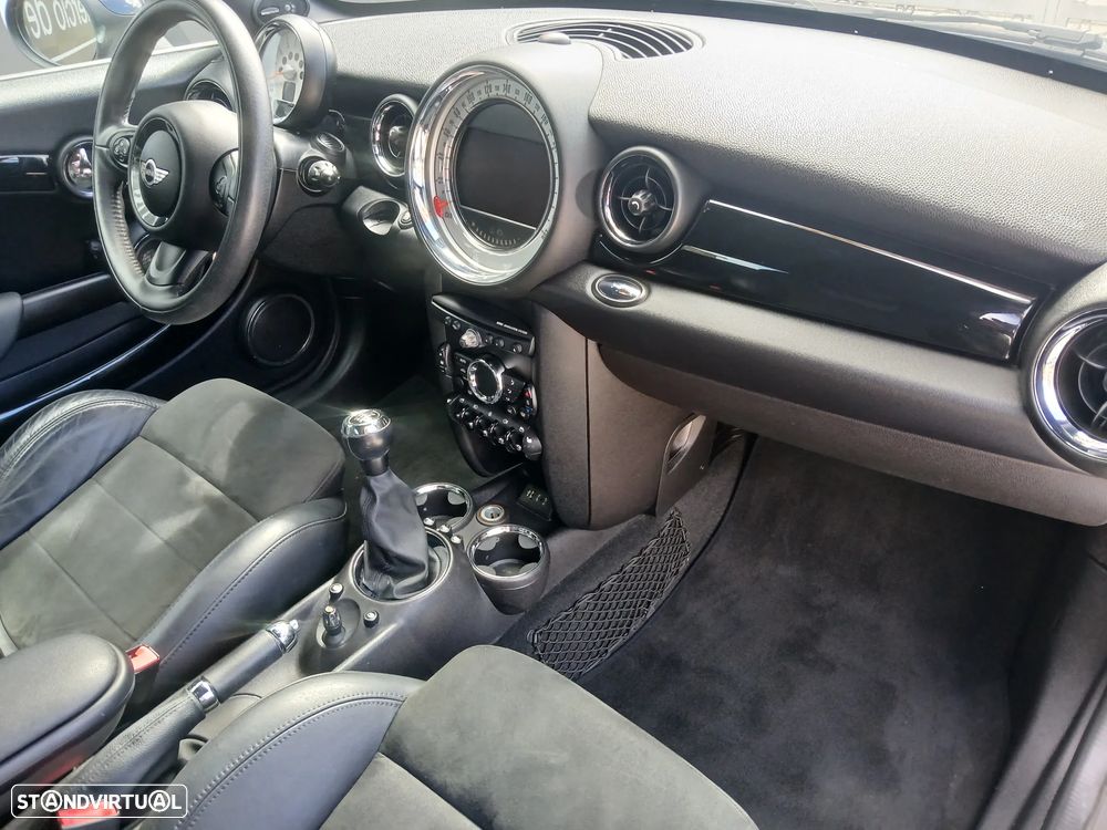 MINI Coupé Cooper S — fotografia 18