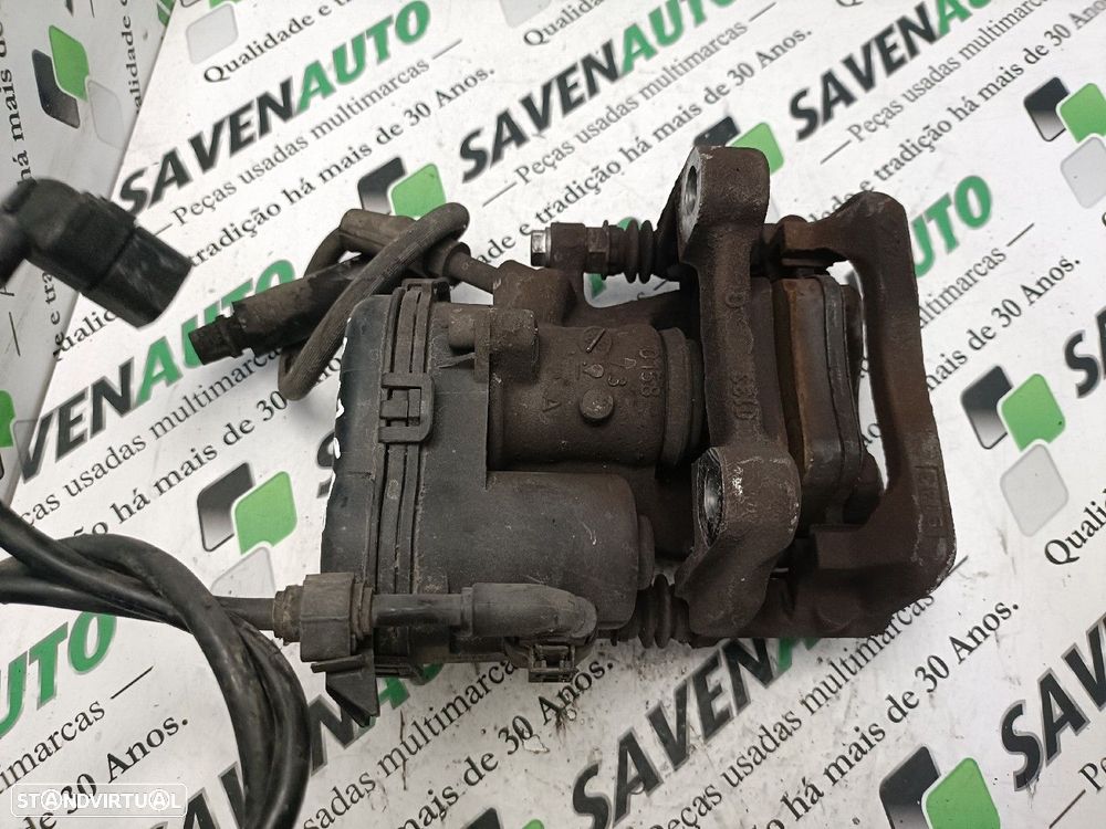 Pinça / Maxila / Bomba Travão Trás Mercedes-Benz A-Class (W176) - 2