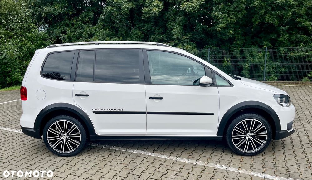 Volkswagen Touran 2.0 TDI DPF Cross - 5