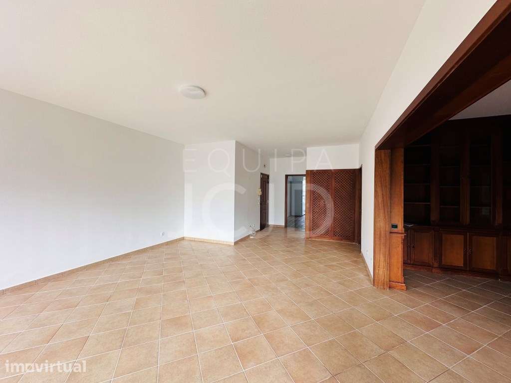 Arrendamento de Apartamento T3 em Oeiras - A 5 minutos a pé da prai... - Grande imagem: 3/59