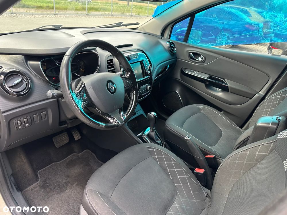 Renault Captur - 11