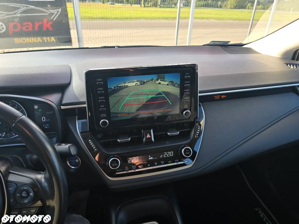 Toyota Corolla 1.8 Hybrid GPF Comfort - 19