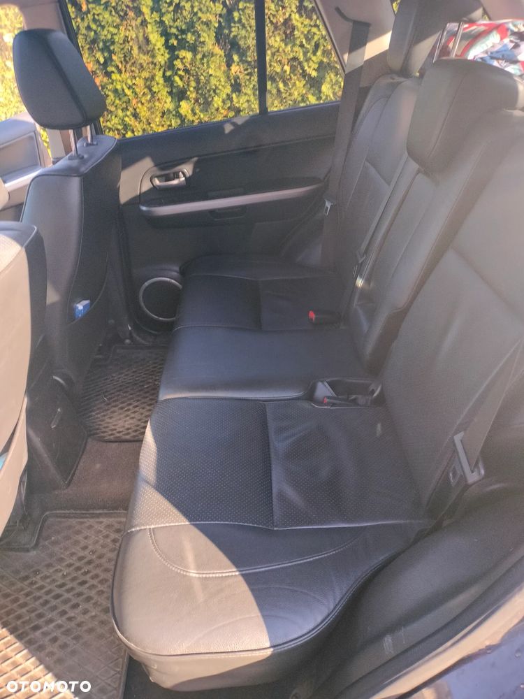 Suzuki Grand Vitara 2.4 Automatik Comfort Limited - 9