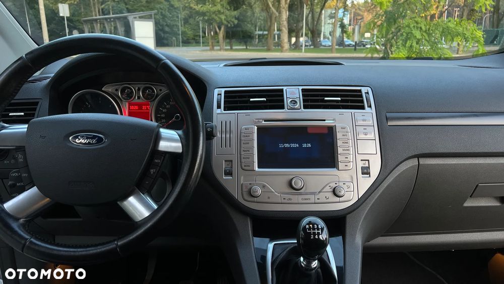 Ford Kuga 2.0 TDCi Titanium - 32