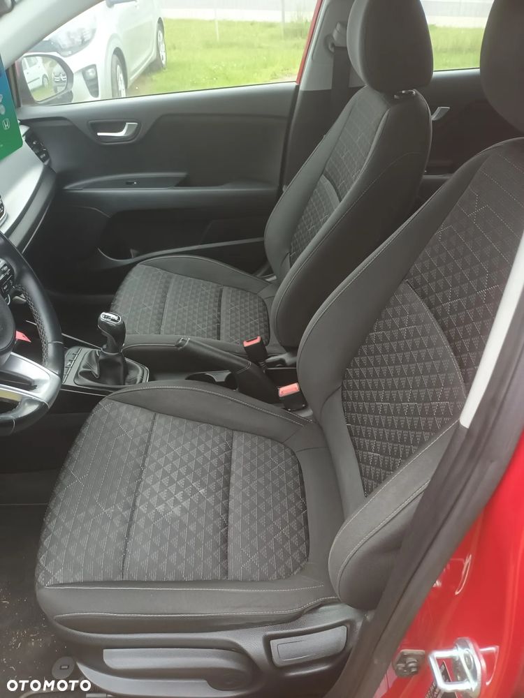 Kia Rio 1.0 T-GDI 100 Dream-Team Edition - 6