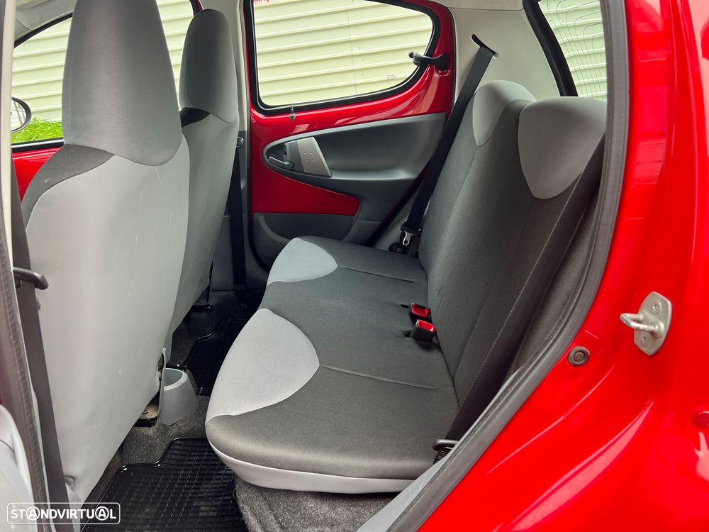 Peugeot 107 1.0 Active - 15