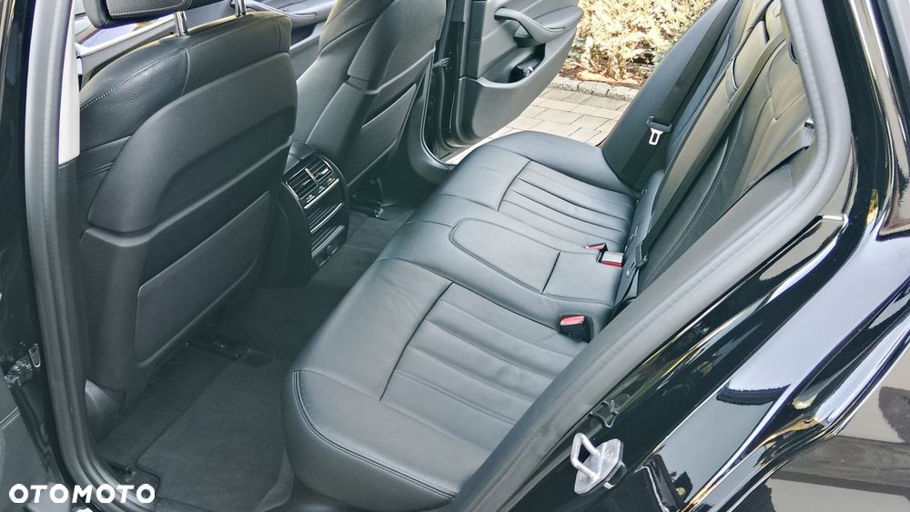 BMW Seria 5 - 13