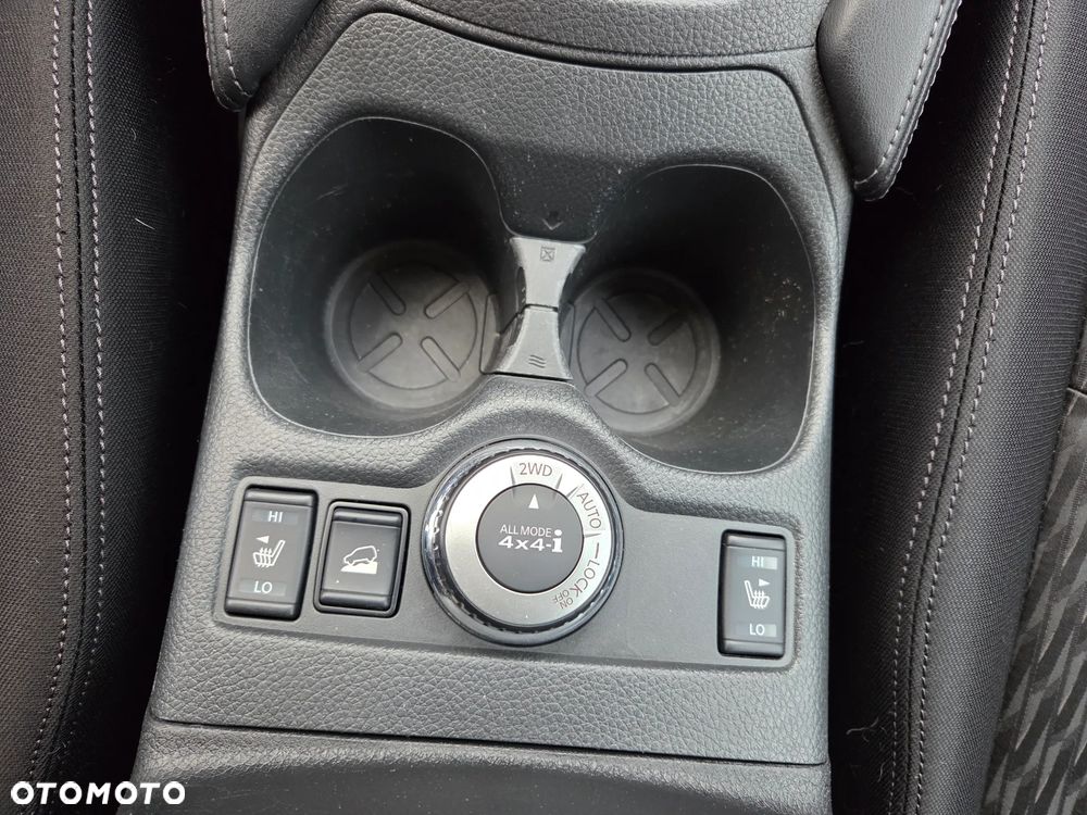 Nissan X-Trail 2.0 dCi ALL-MODE 4x4i Xtronic Tekna - 15