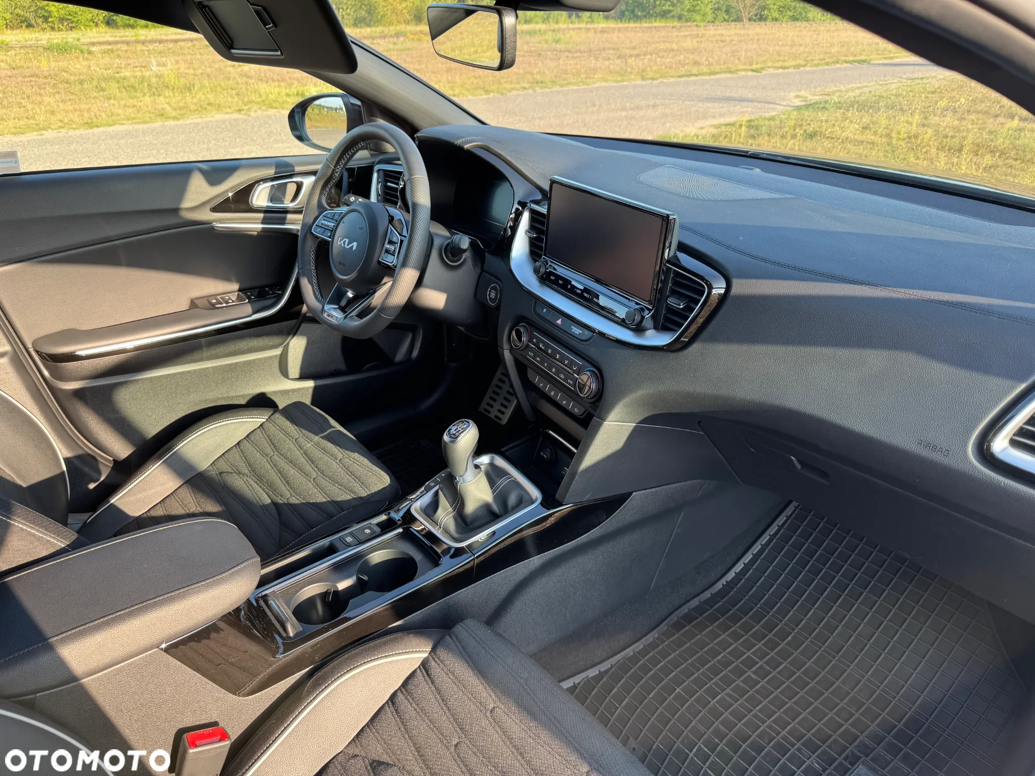 Kia ProCeed 1.5 T-GDI GT Line - 27