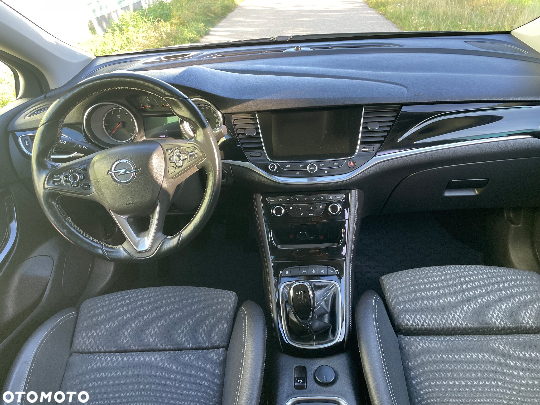 Opel Astra 1.4 Turbo Dynamic - 11