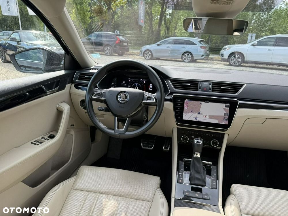 Skoda Superb - 35