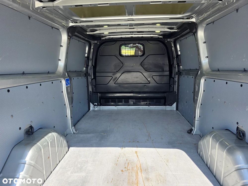 Ford FORD TRANSIT CUSTOM 2,0 TDCI 130 KONNY L2H1 KLIMA 2X DRZWI BOCZNE ALUFELGI GWARANCJA - 36