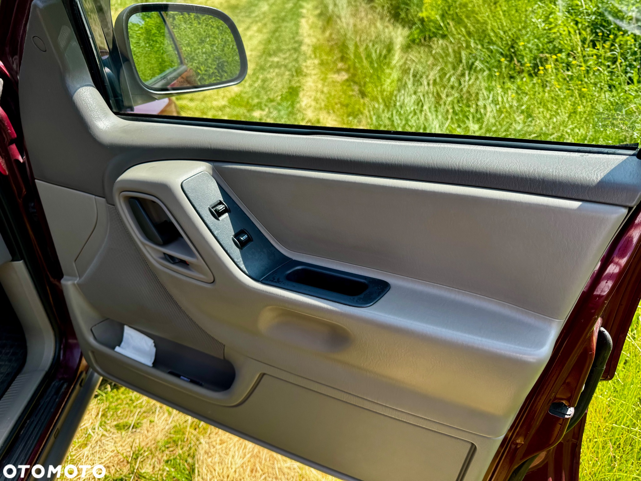 Jeep Grand Cherokee 4.0 Laredo - 13
