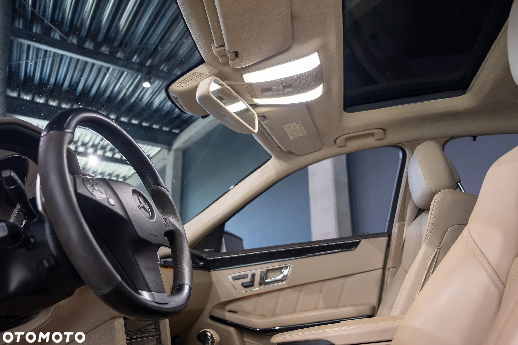 Mercedes-Benz Klasa E 63 AMG - 29