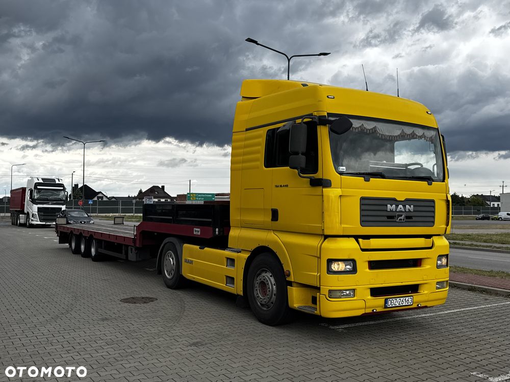 Berger NISKOPODWOZIE/LEKKA 6500KG/OŚ PODNOSZONA/POSZERZANA/SAF/ - 6