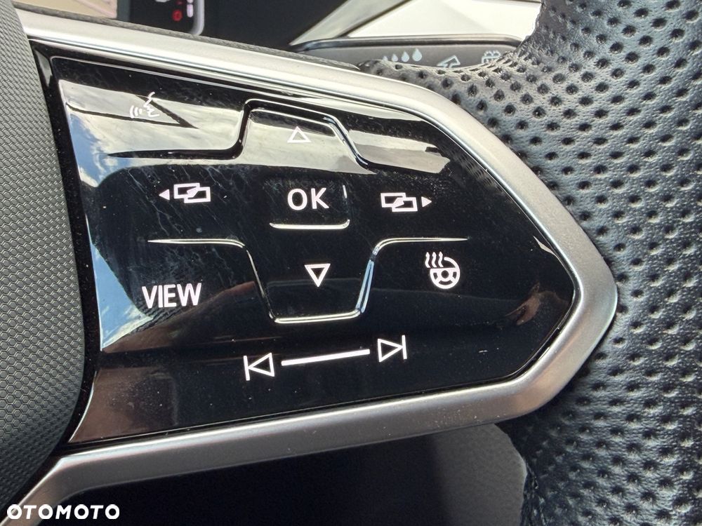Volkswagen Arteon 2.0 TDI R-Line DSG - 25