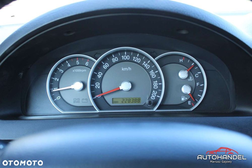Kia Sorento - 11