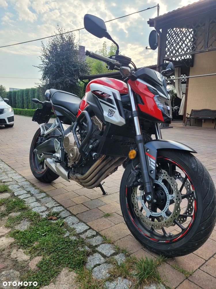 Honda CB - 4