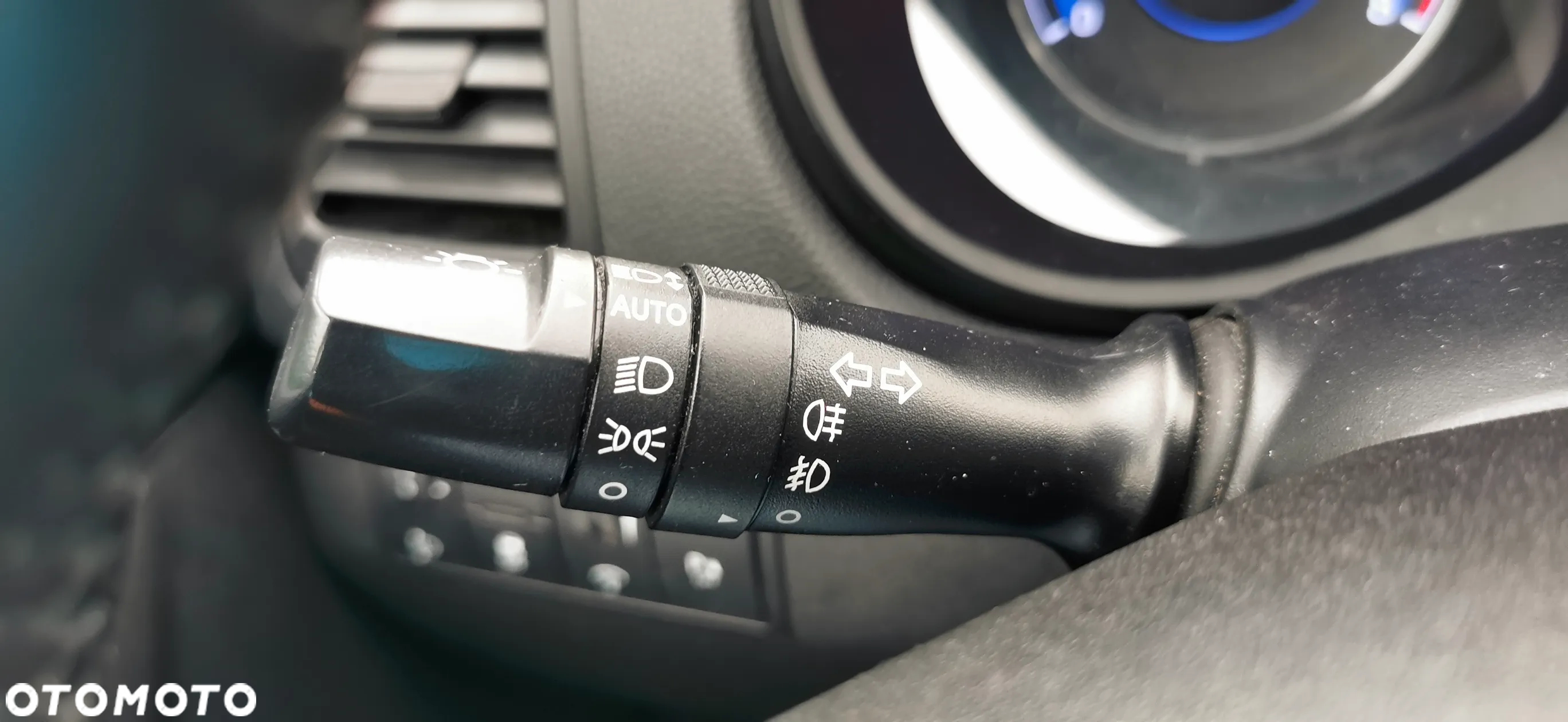 Hyundai ix20 1.4 Fifa World Cup Edition - 12