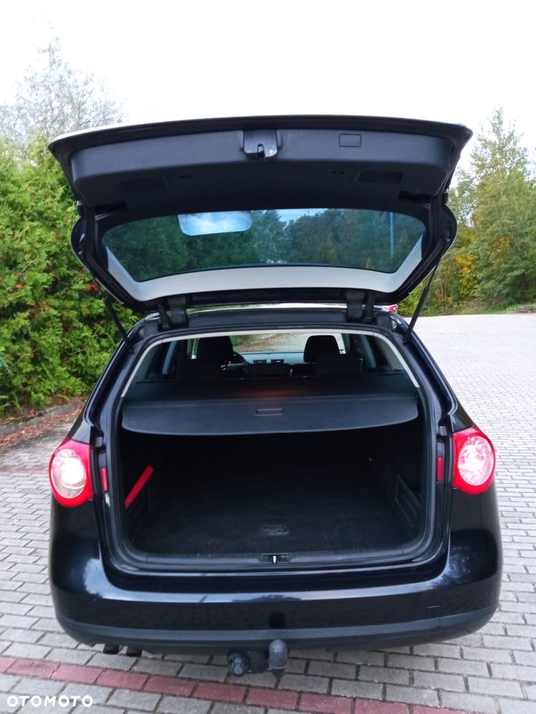 Klapa bagażnika Volkswagen Passat b6 Kombi L041 wszystkie części czarna - 2