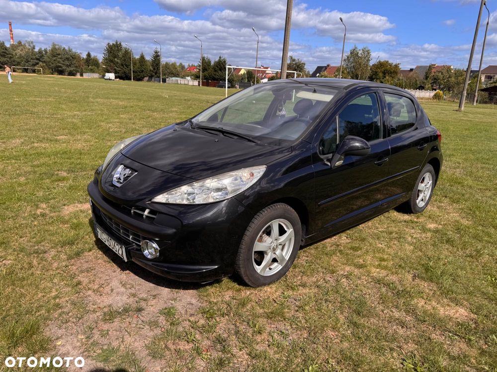 Peugeot 207 - 2