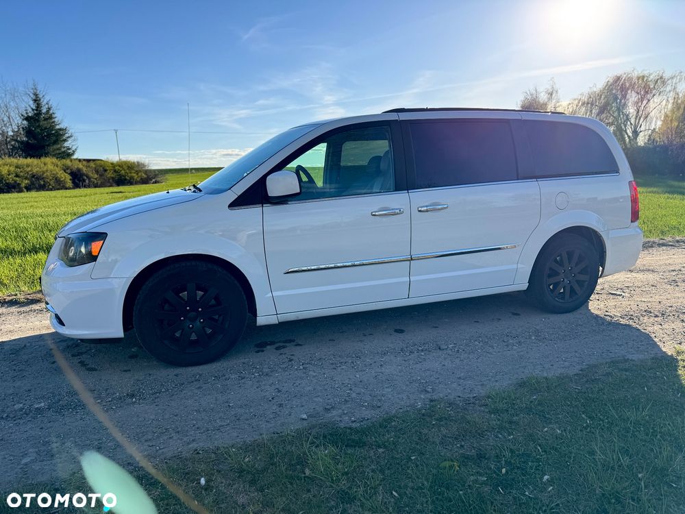 Chrysler Town & Country 3.6 Touring - 2