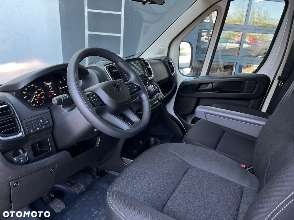 Peugeot Boxer Doka Podwójna Kabina| Skrzynia| 6 PALET|140KM MT6| Euro 6E |DMC 3.5t - 16