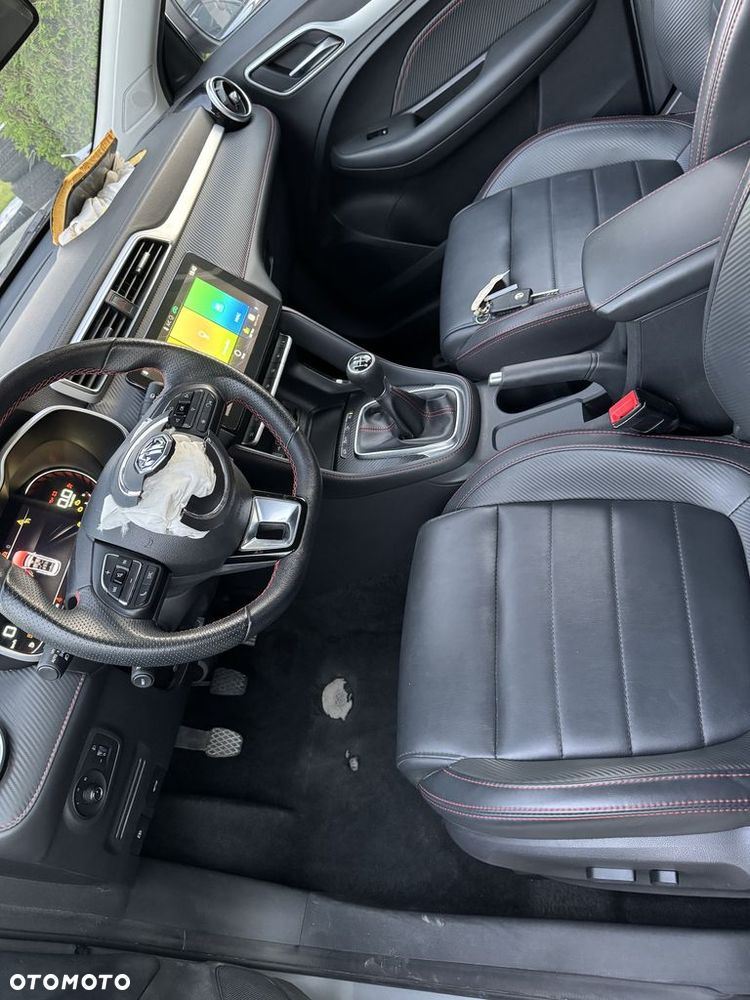 MG ZS 1.0 T-GDI Exclusive - 9