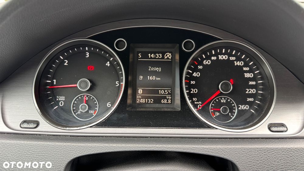 Volkswagen Passat 2.0 TDI BlueMotion Technology Comfortline - 9