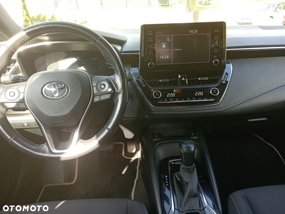 Toyota Corolla - 8