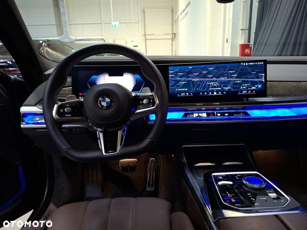 BMW Seria 7 - 14