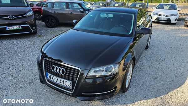 Audi A3 1.6 TDI DPF Ambiente S tronic