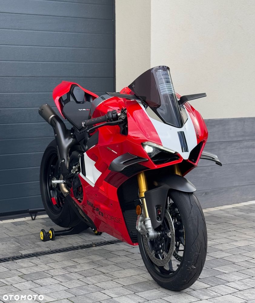 Ducati Panigale V4R - 1