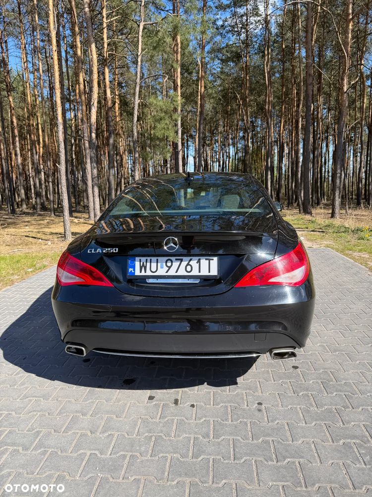 Mercedes-Benz CLA 250 4Matic 7G-DCT Sport - 7