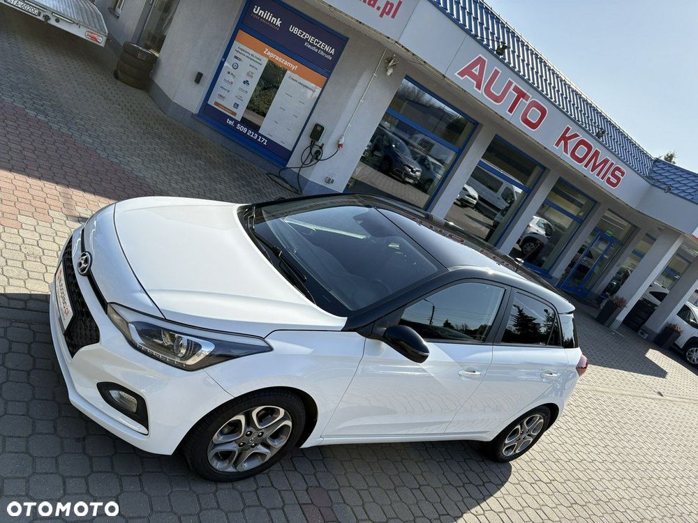 Hyundai i20 - 10