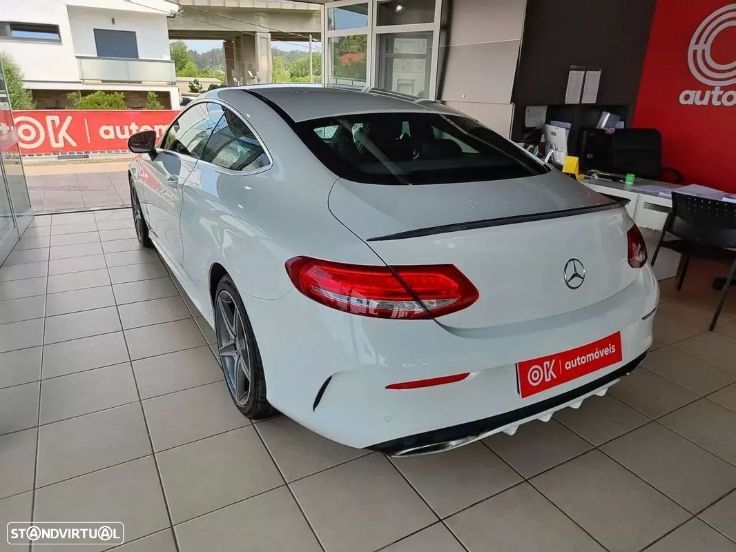 Mercedes-Benz C 220 d Coupe 9G-TRONIC AMG Line - 7