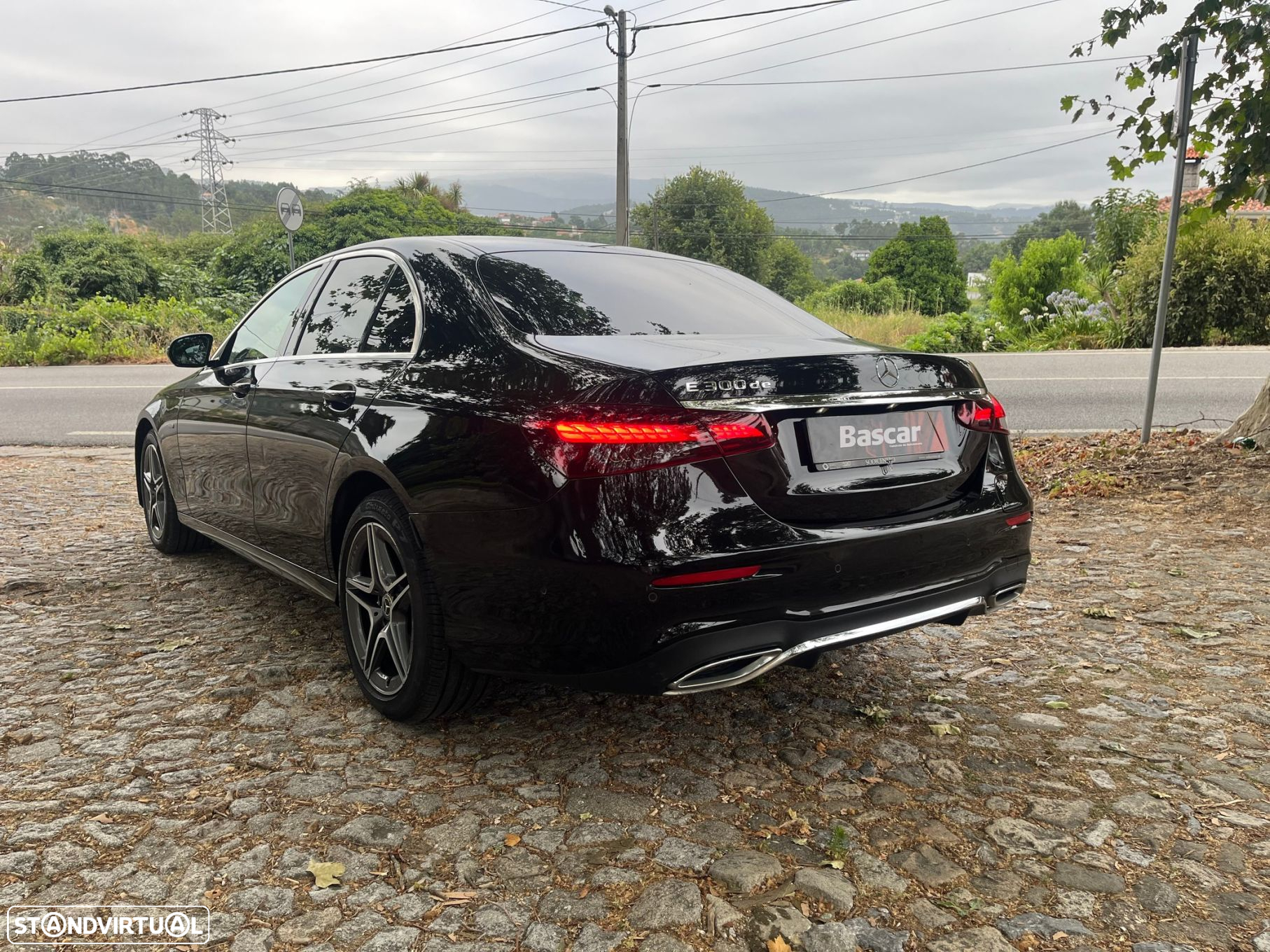 Mercedes-Benz E 300 de AMG Line - 4